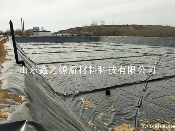 油田防渗膜铺设技巧：高效、环保的铺设新策略