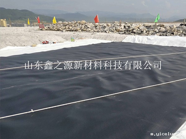 沼气池黑膜施工的具体要求：精细施工，确保高效运行