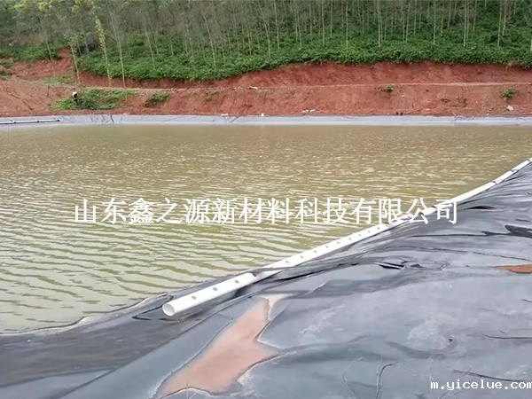 了解水产养殖选择鱼塘防渗膜的重要因素