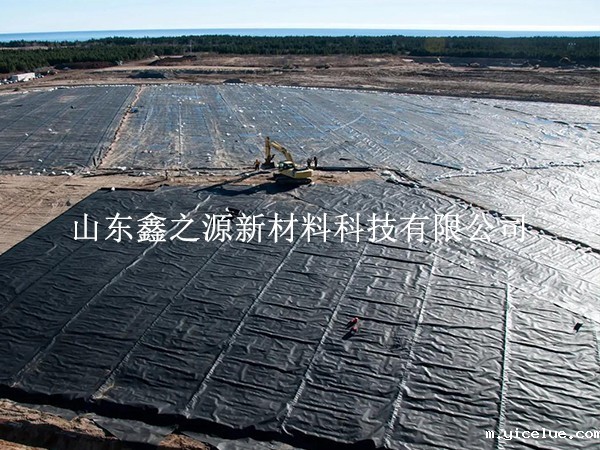 雨季铺藕池防渗膜？这些准备工作要做足